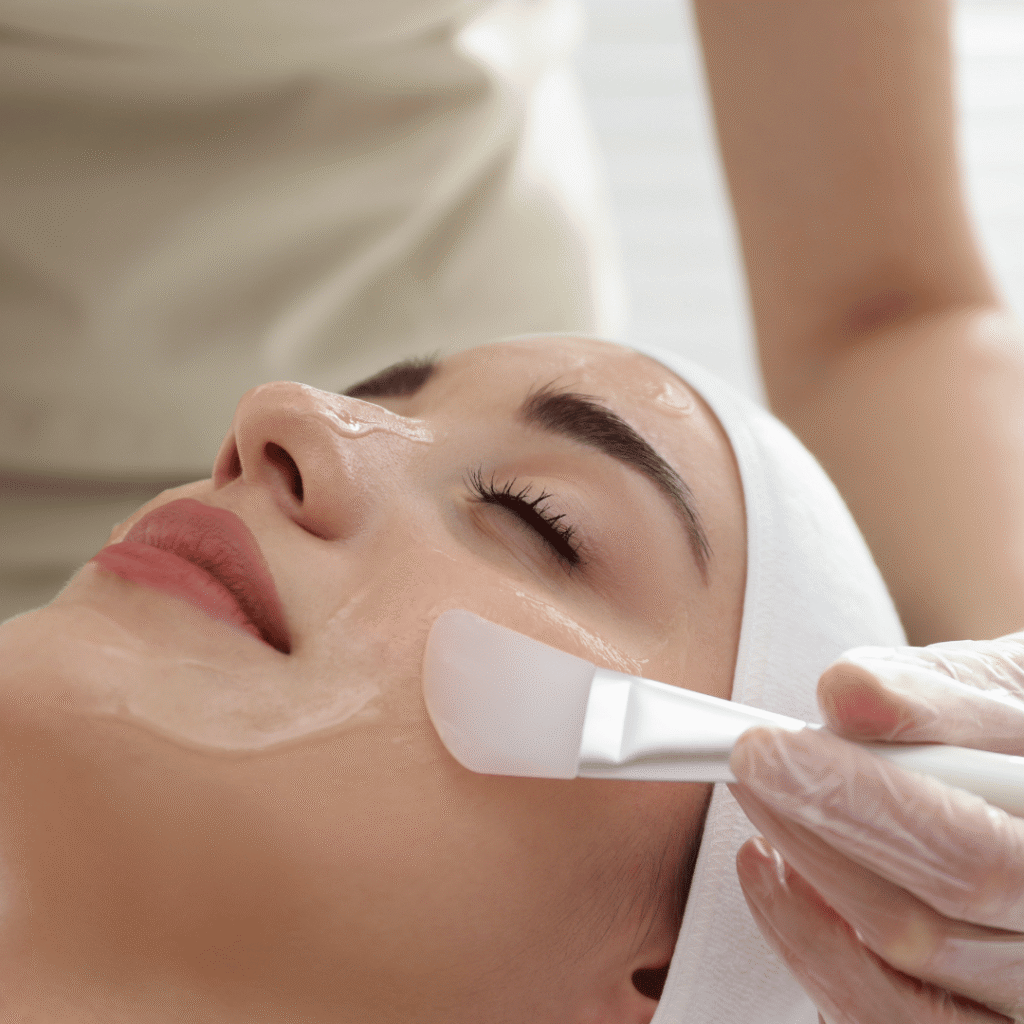 Bandoo Salon & Spa - Chemical Peel​​ - Aesthetic Services